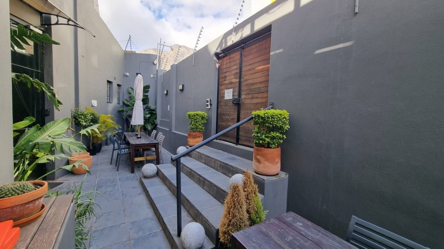 Commercial Property for Sale in Woodstock Western Cape